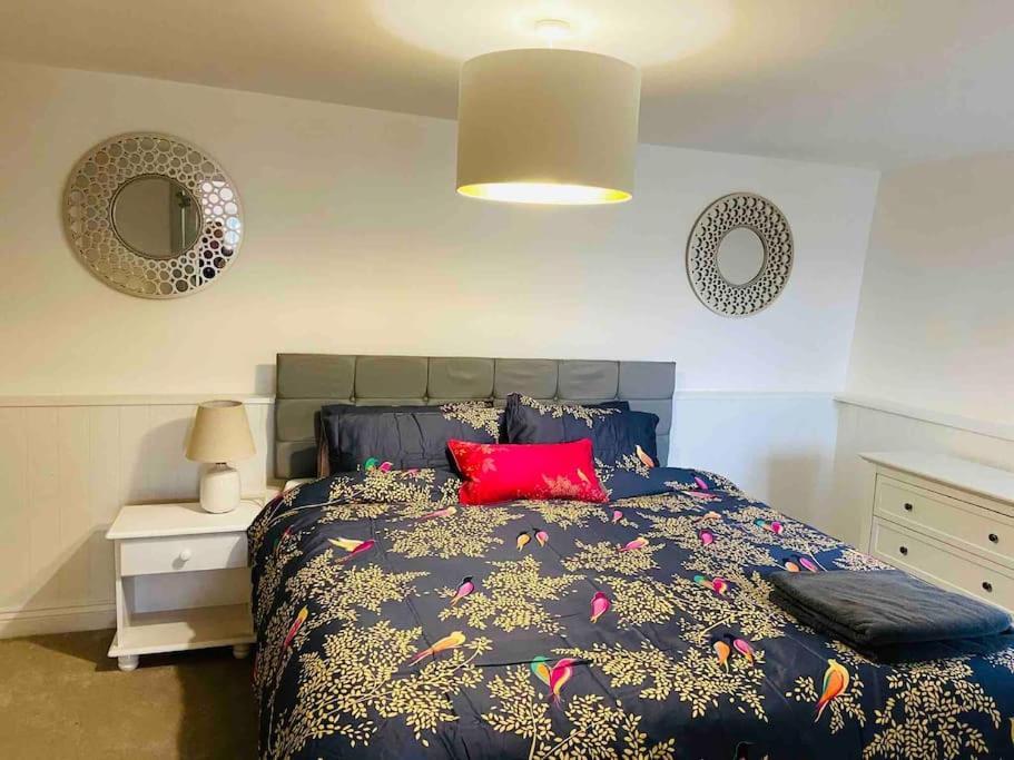 The Mill Stylish Rural Apartment With Beautiful Views Welsh Newton Common Exterior foto